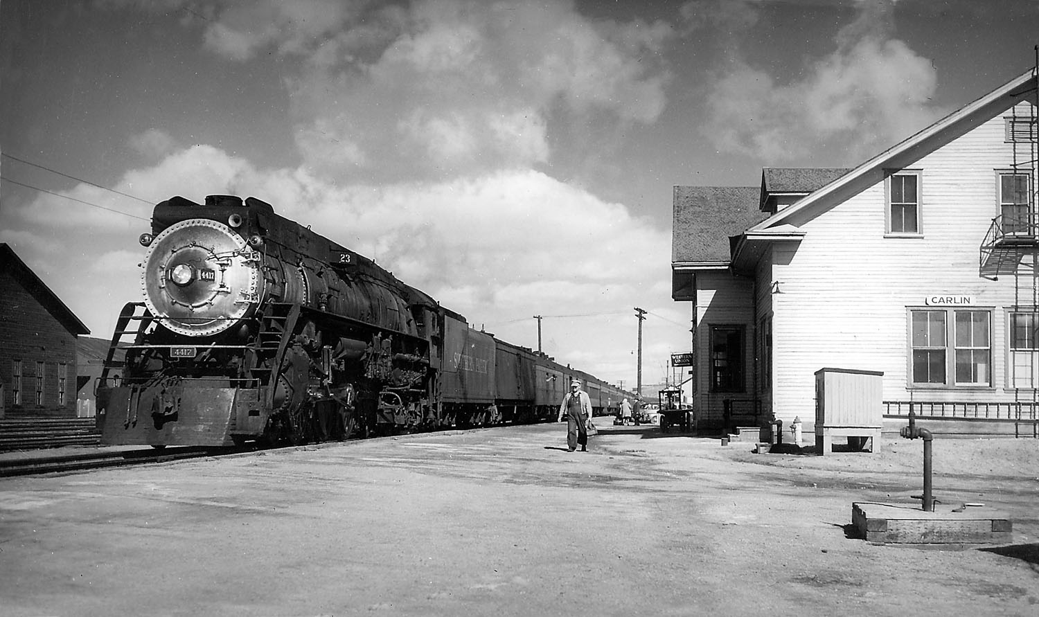 A train waiting in Carlin outside the Passenger Depot, circa 1940